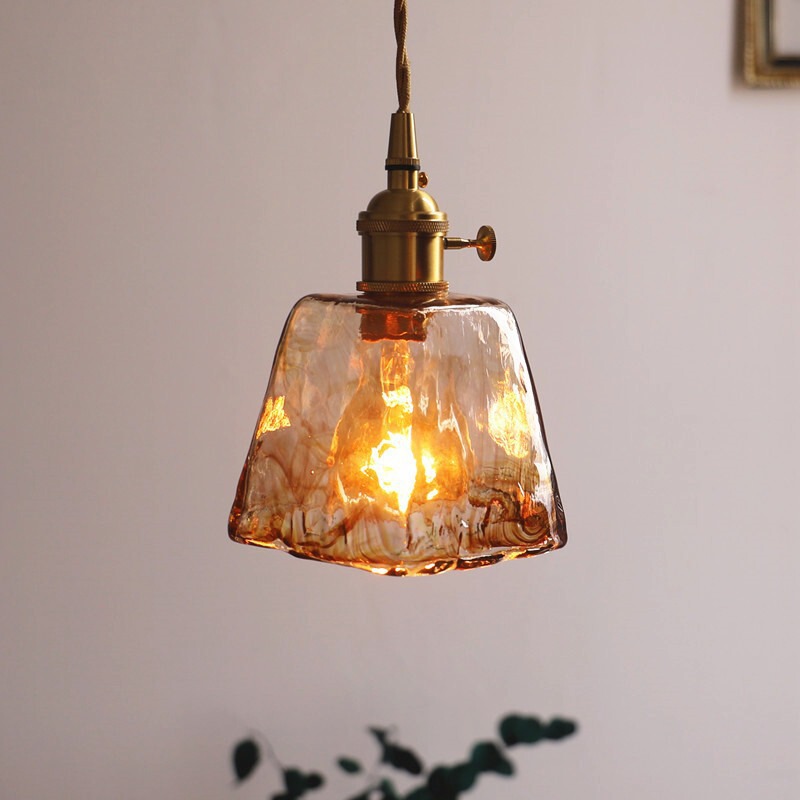Nostalgic Retro Bedroom Bedside Lamp Creative Single Head Restaurant Homestay Bar Entrance Clothing Store Brass Glass Chandelier