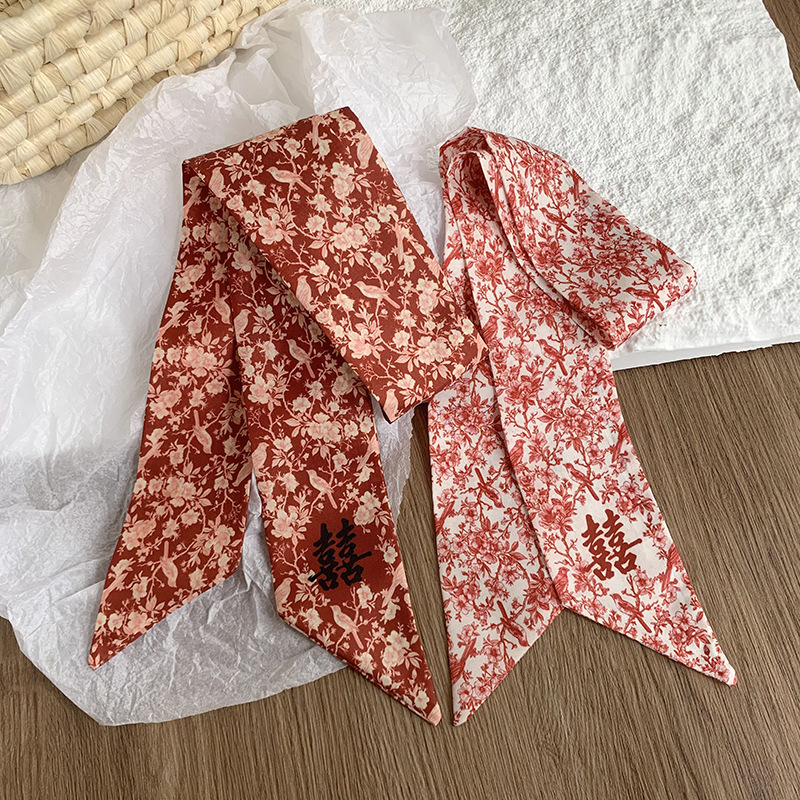 Buñuelo largo de seda roja de alto nivel multifuncional caja de regalo de bodas decoración de bolsas de pañuelo flotante correa de pelo