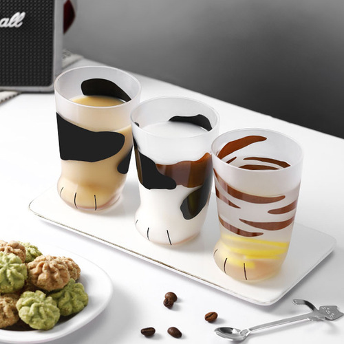 Japanese printed cat paw cup cartoon glass cup frosted cat foot cup hot water resistant cup personalized creative drink milk cup