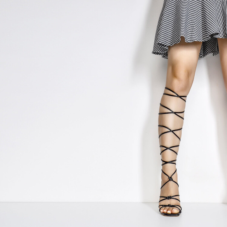 2024 Summer New Fashion Simple Ankle Strap Square Heeled Metal Heeled Sandals Women's Shoes high quality