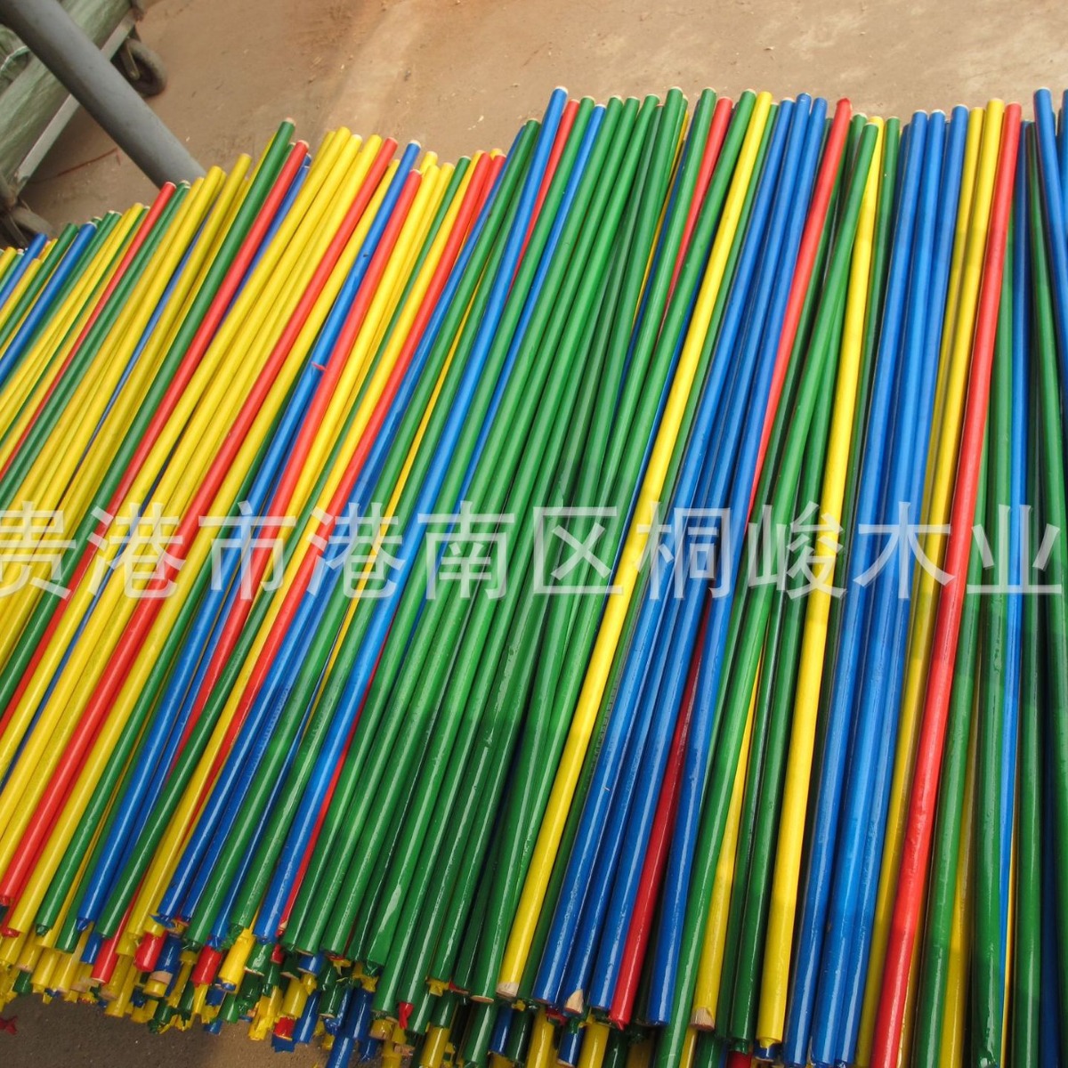 Fabricante de suministro directo de barras de madera barras de PVC barras de pintura barras de goma barras de madera