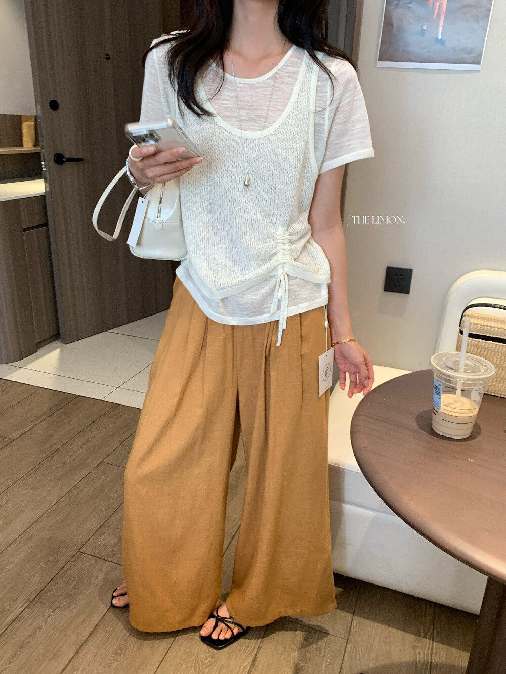 Áo thun nữ tay ngắn cổ tròn sọc kẻ phối ren giả hai lớp chất liệu tre gai thoáng mát — xám đậm, xám nhạt, Hạnh đen sọc, màu mơ chi tiết 22