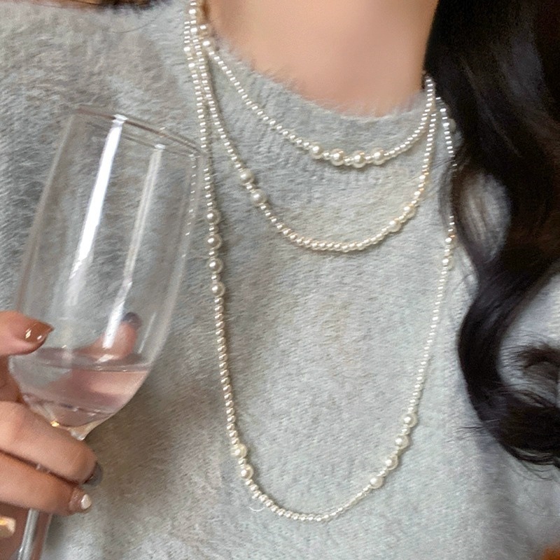 Minimalist Layered Necklace For Women With Delicate Chains_voghion.com