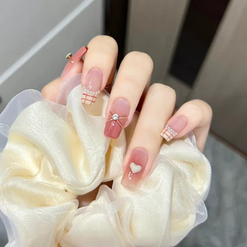 Blush Pearl Gauze Blush Blending Gradual Beauty Nail Sheet 3D Heart Wearable Nail Art French Artificial Nail Sticker Sheet 24 Pieces