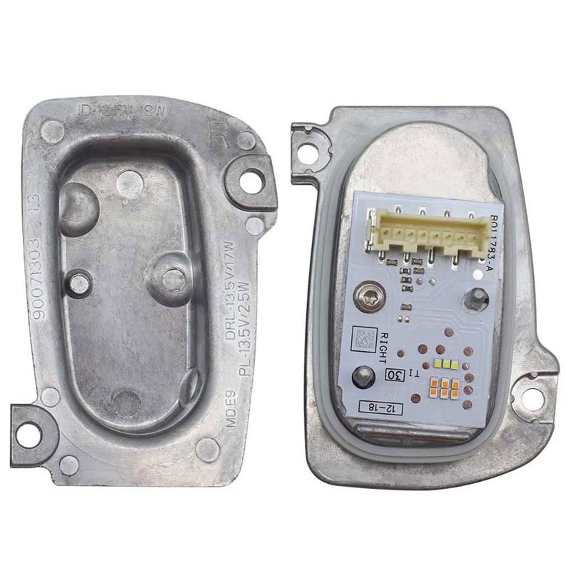 8V0998473A\L 8V0998474A\R   Módulo de luz frontal Audi A3 LED