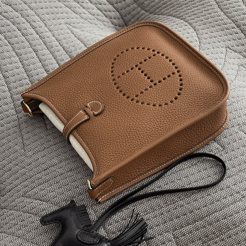 Nuevo 19 evlin casual todo-Partido primera capa de piel de vaca cubo lychee patrón portátil hombro mensajero bolsa de cuero Mujer