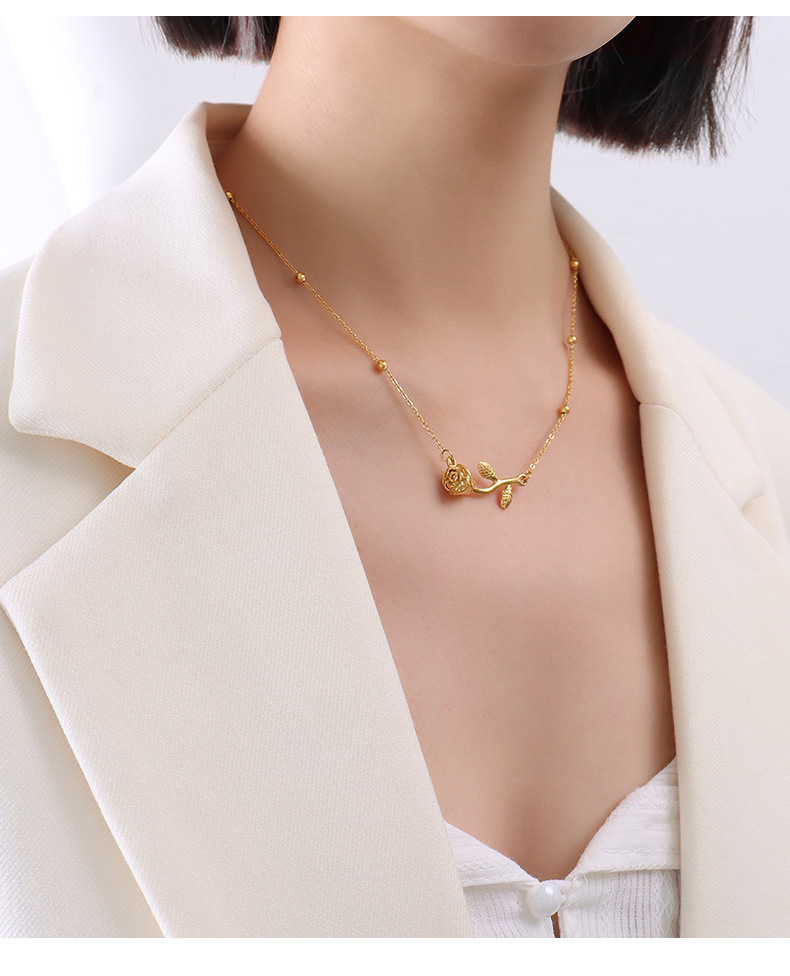 Simple Style Rose Titanium Steel Plating Necklace 1 Piece