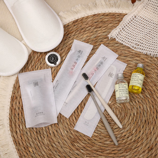 Comb Disposable Hotel Supplies Set Hotel Resort Hotel Wholesale Manufacturer Business Trip Travel Home