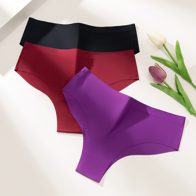 Cross-border ladies underwear ice silk solid color simple thong hip pants comfortable breathable soft quick-drying seamless underwear hot