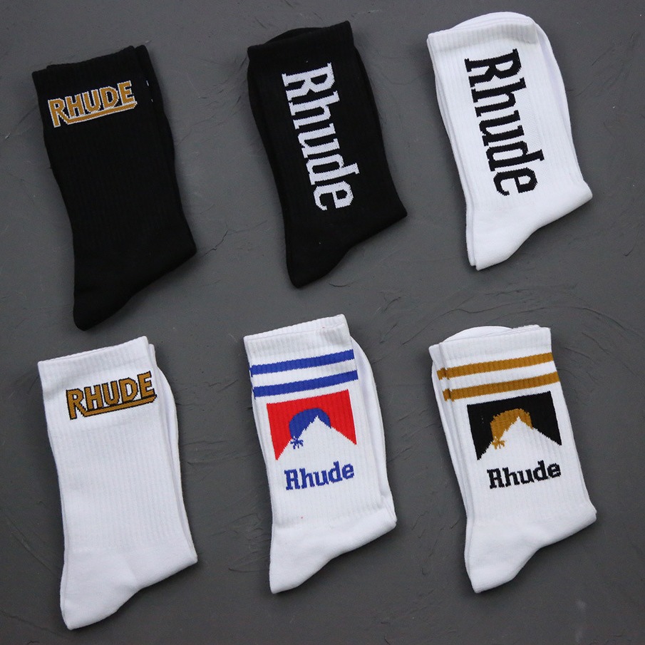 Spot Rhude Letter Trendyy Brand Wholesale Mid-Calf Socks Street Trendy Male and Female Couple Cross-Border Amiri Versatile Socks