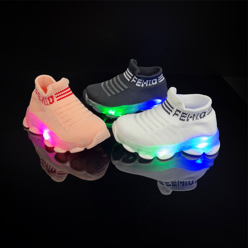 Boys and girls fly knit sports socks and shoes with LED lights for summer new style breathable elastic slip-on children's shoes