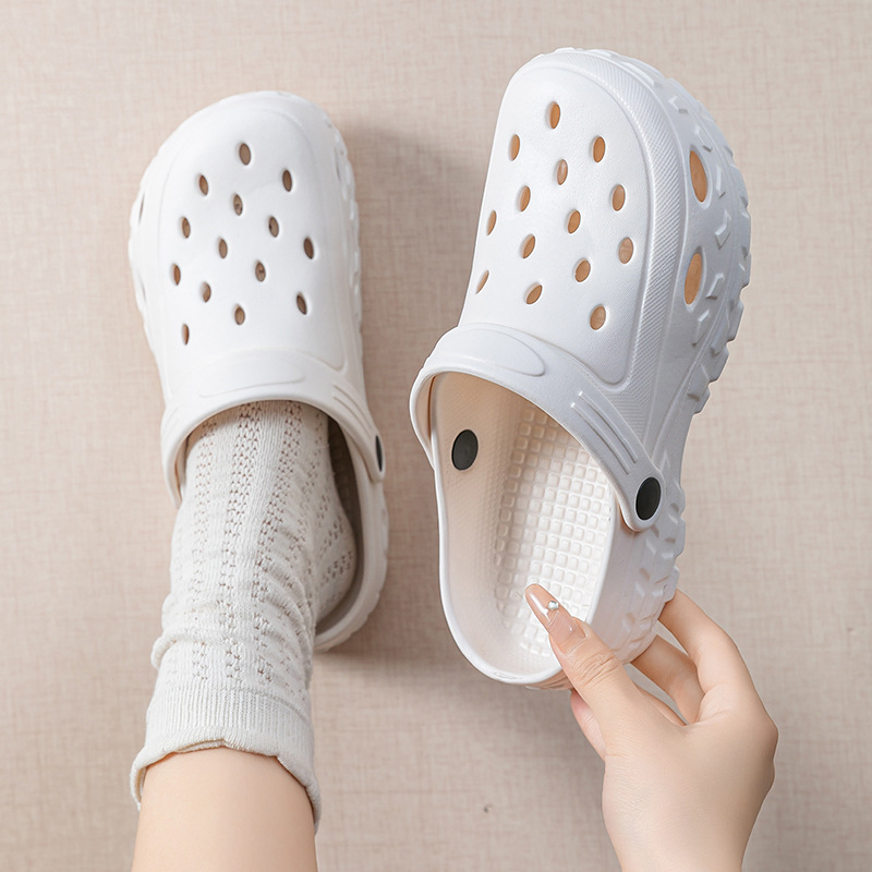 Zapatos de verano para mujeres pareja de arena antideslizante fondo grueso antiodor fugas zapatillas frías para hombres pisando mierda