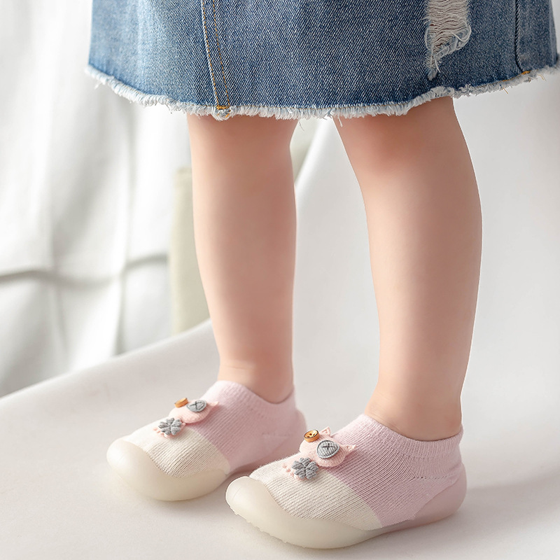 Zapatos de algodón recién nacidos de dibujos animados para gatos, zapatos de silicona para niños, zapatos para bebés, calcetines suaves, zapatos para bebés