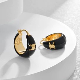 耳钉;耳扣;耳环