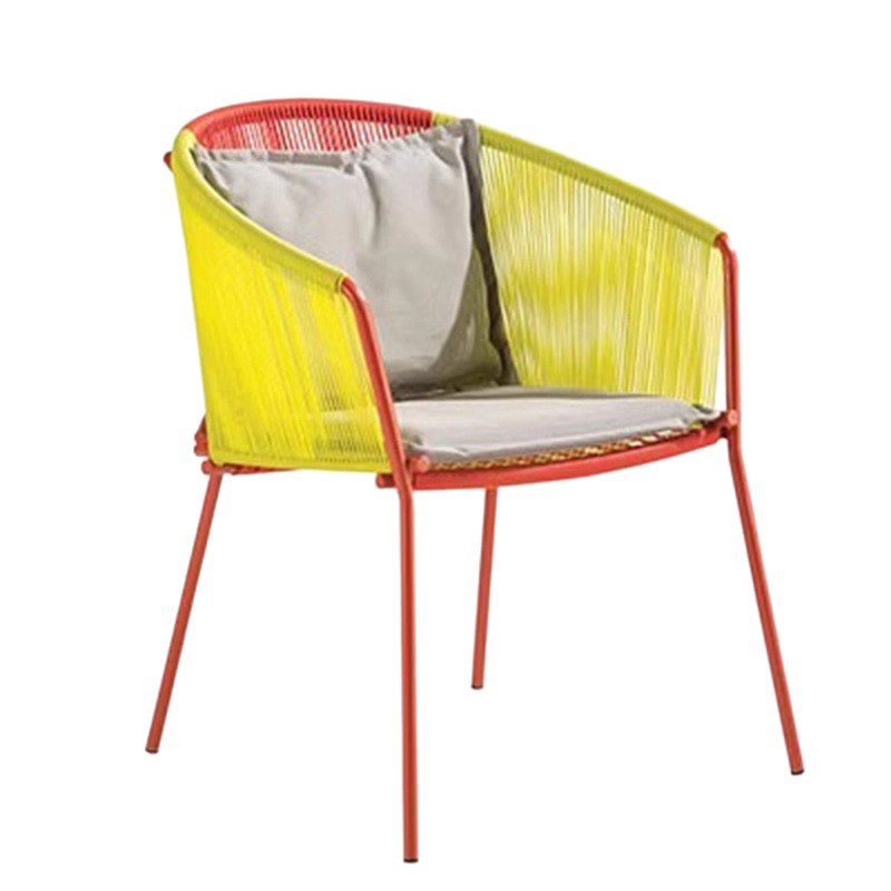 Casual nórdico al aire libre sofá de caña jardín patio terraza minimalista villa muebles creativos silla de caña mesa de té combinación