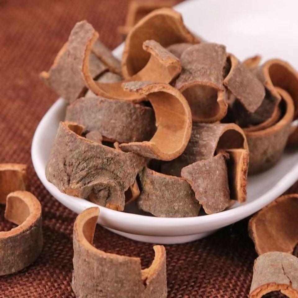 Cassia Bark Strips Gui Pi 500g Dried Cinnamon Bark for Braising Stews and Decoctions in use