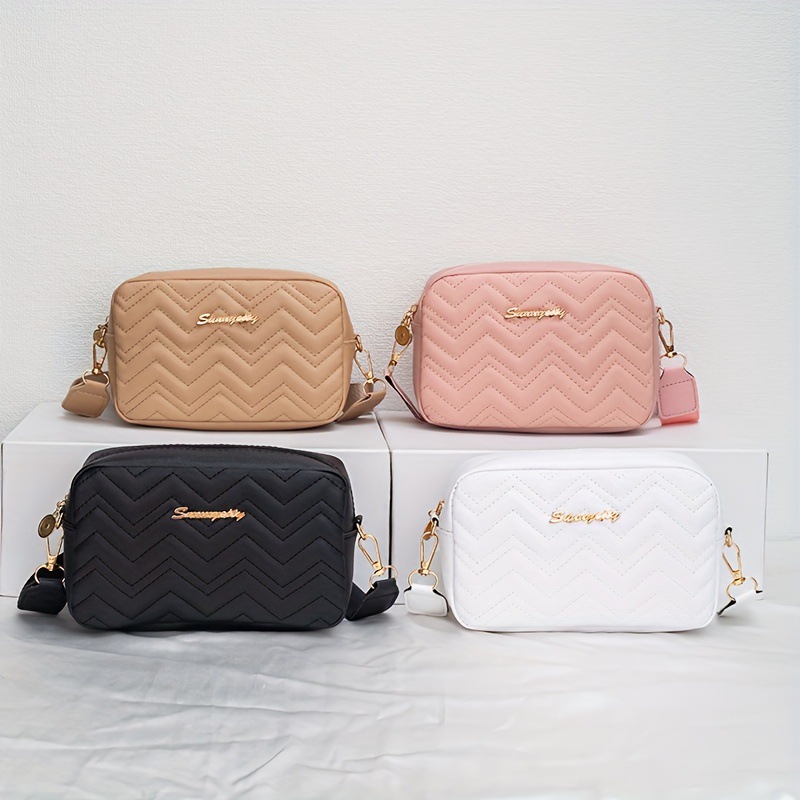 Una bolsa de hombro ondulada bordada, ancha correa de hombro, letra, bolsa de hombro simple, moda, simple, casual.