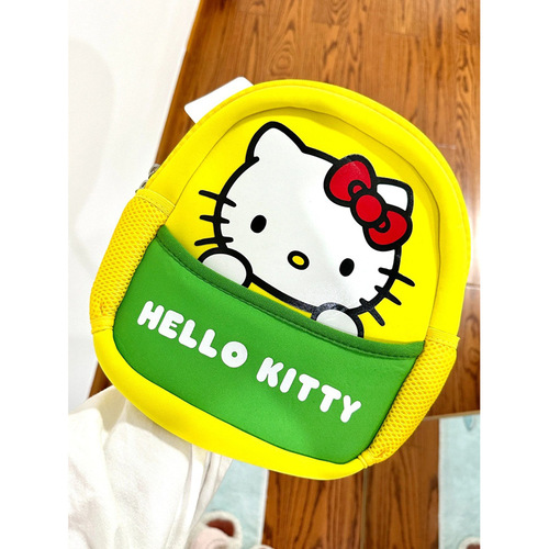 Hellokitty可爱双肩背包凯蒂猫儿童书包哈喽kt大学生休闲卡通女包