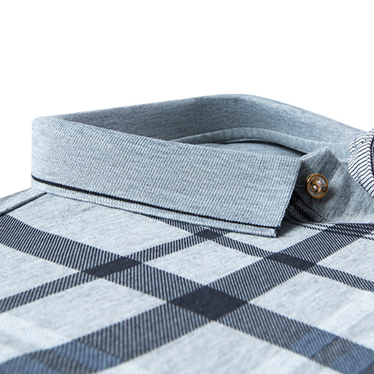 Verano de los hombres nueva camiseta de manga corta rayas verticales hielo seda luz sentido media manga Polo papá desgaste deportes Top ropa de hombre