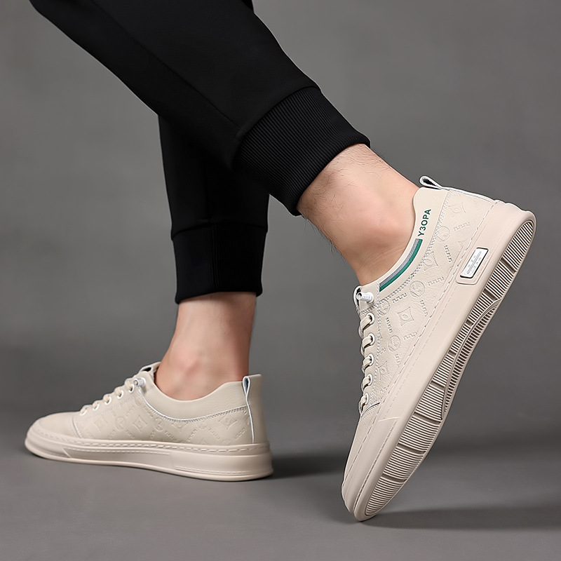 Summer men's shoes 2023 new casual leather shoes men's small white board shoes breathable and versatile white shoes spring and autumn sports trendy shoes