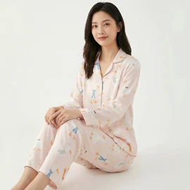 月子服哺乳装;本命年、红色家居服;女士家居服