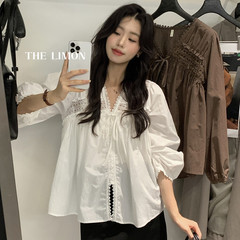 the limon柠檬绿茶2025秋季新款v领蕾丝拼接泡泡袖衬衫女气质上衣