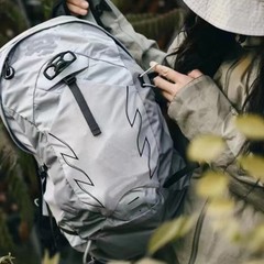 魔爪20L 26升暴风20升9L登山包男女防水双肩背包户外徒步 春秋