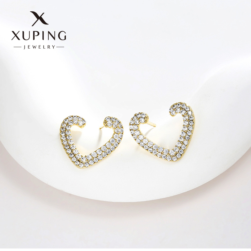 Xupin joyería micro incrustaciones de circonio chapado en oro de 14K pendientes en forma de corazón de alto grado sentido nicho hueco temperamento pendientes encantadores