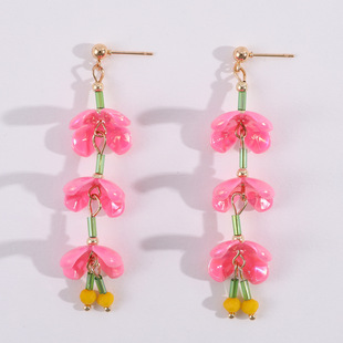 Crowd jewelry manufacturers supply young women's spring and summer new small fresh pink flowers handmade earrings