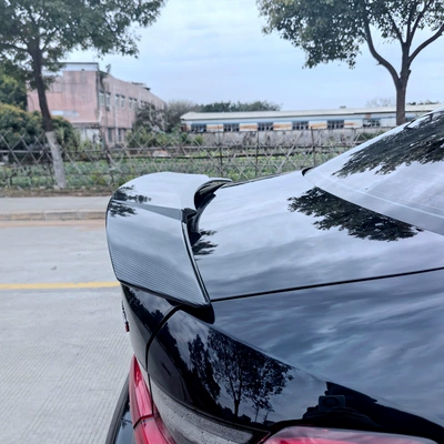 Modification Electric Adjustable Rear Wing: Fixed wind wing