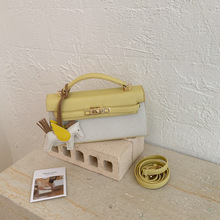 �{�~�yͨ���i��2025��С����С���OӋ������Ů���μ�б��ײɫС��