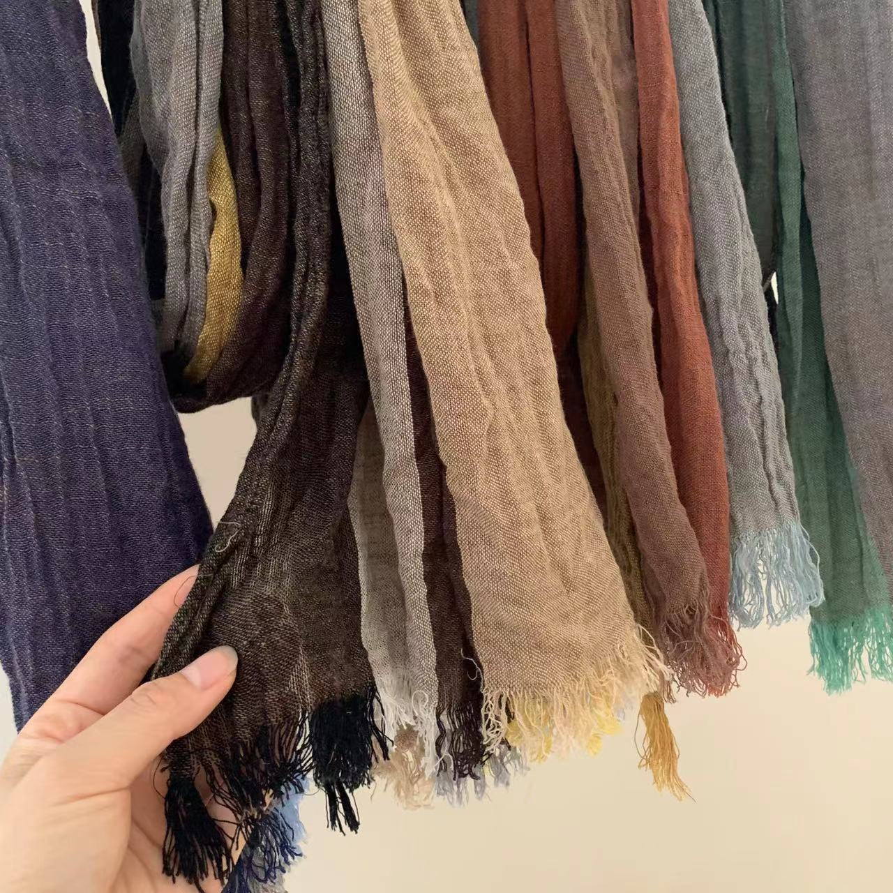 New with cotton linen texture gradient blue autumn and winter scarf versatile print women's long pleated shawl_voghion.com