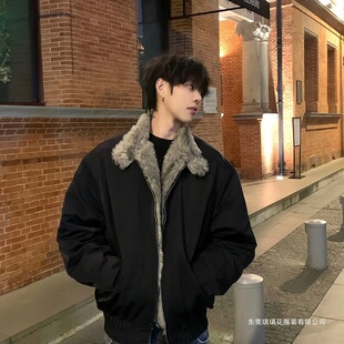 �ذ��з����F����ɽ��ë�Ië�q�A���޷������п��������׺�ɫ�F؛