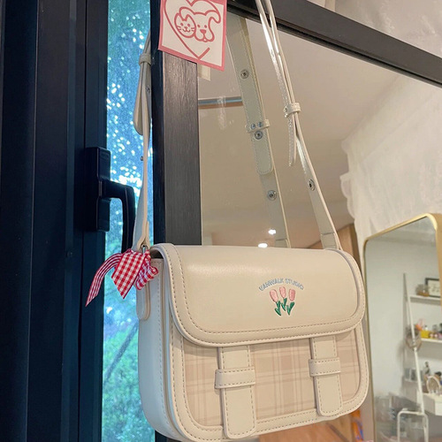 Girls' college style cute Cambridge bag tofu bag student casual versatile high-end crossbody bag single shoulder armpit bag