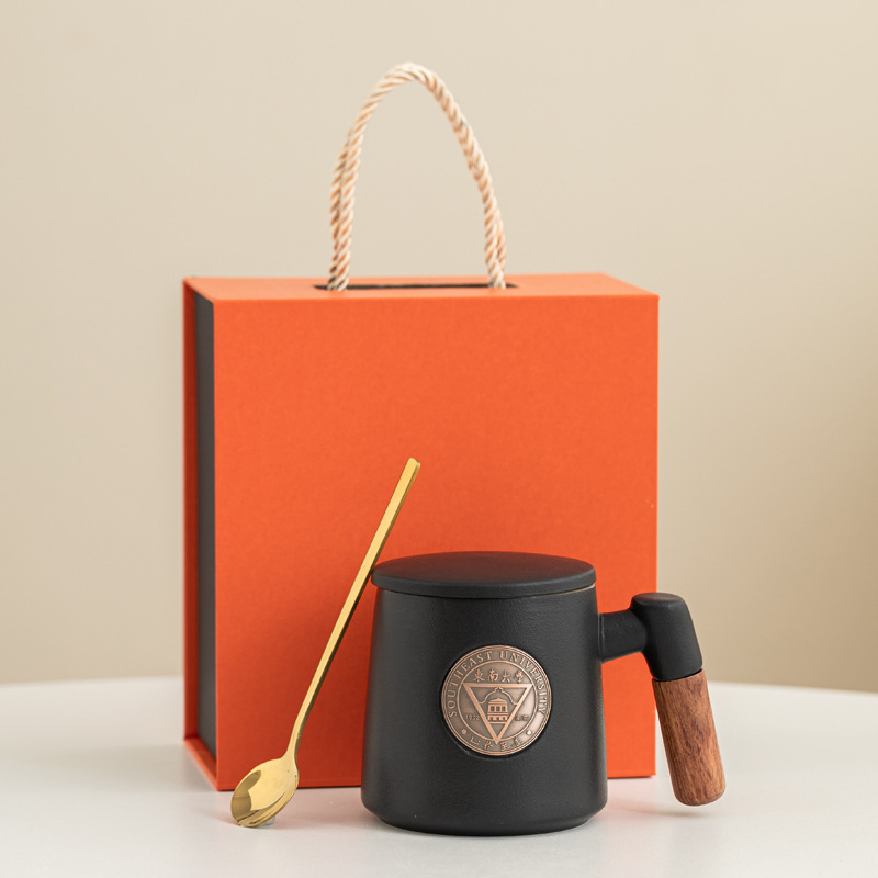 Festival del Medio Otoño regalo de mano mano mano mano de bronce con filtro ins Wenchuang pequeña taza fresca regalo de apertura escolar al por mayor