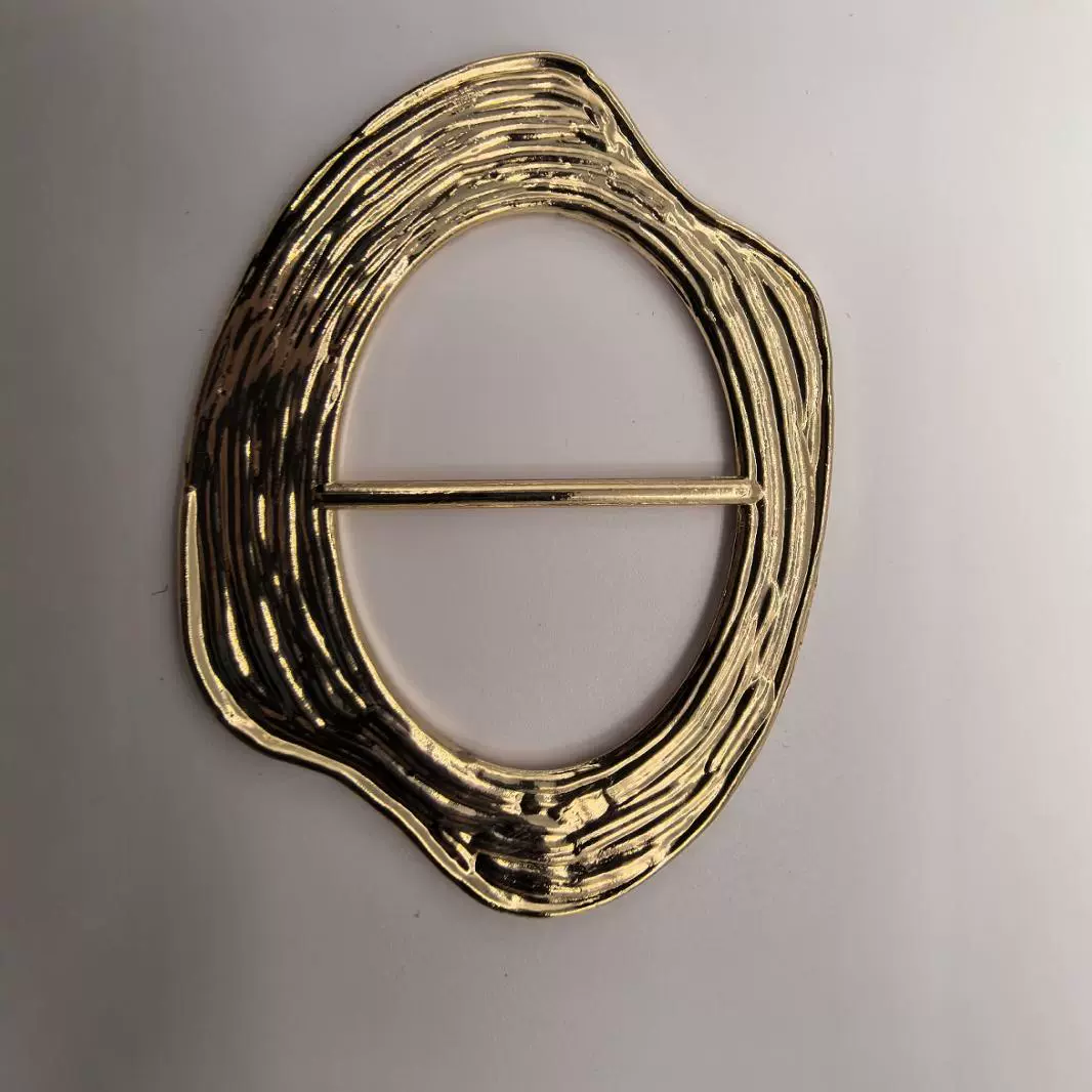 Спотовая одежда сумки регулировки круглой пряжки с бриллиантами пряжка металлический шарф дневной пряжки с иглой декоративной тройной пряжкой