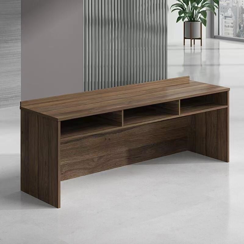 1.8 * 0.6 * 0.75 mesa (opcional de tres colores)