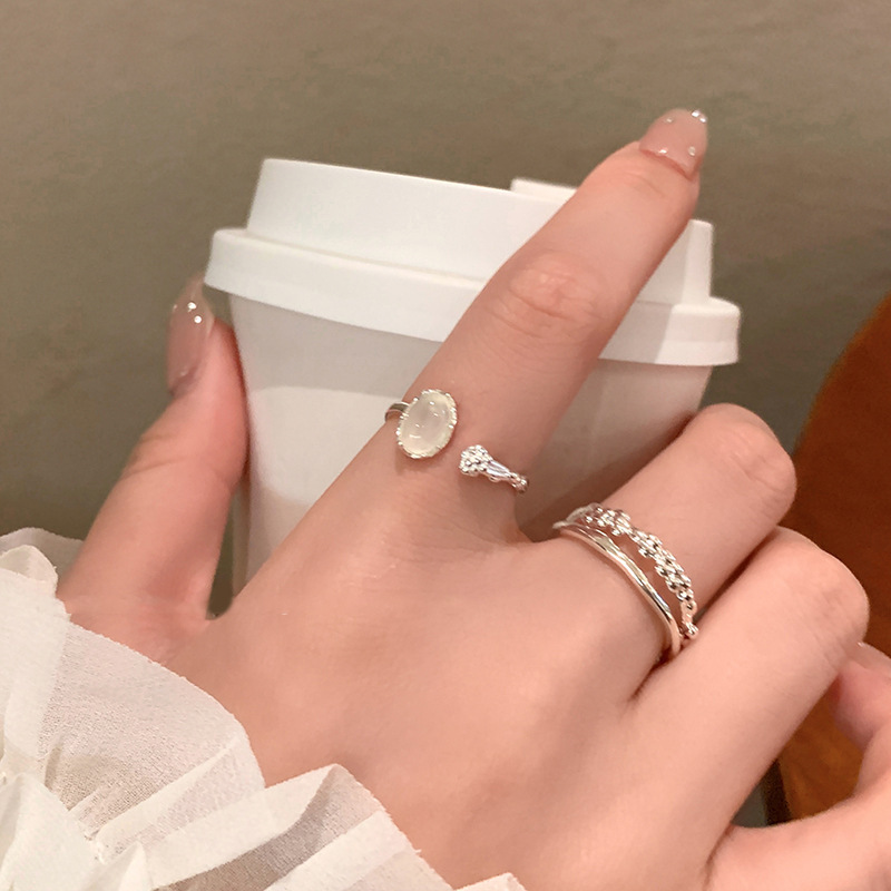 Exquisite Moonlight Stone Ring Women's Light Luxury High-end Sense Finger Ring Fashionable Distinctive Sweet Cool Style Adjustable Dieting Finger Ring