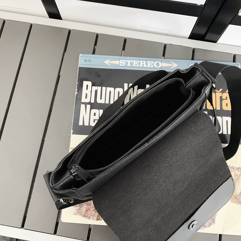 Сумка через плечо City One-Shoulder, высокий ретро стиль, компактная 24×6×16 см, легкий вес 0.32 кг