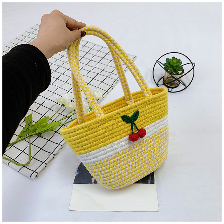 Women's Medium Spring&summer Cotton Fruit Streetwear Square Open Bucket Bag display picture 2