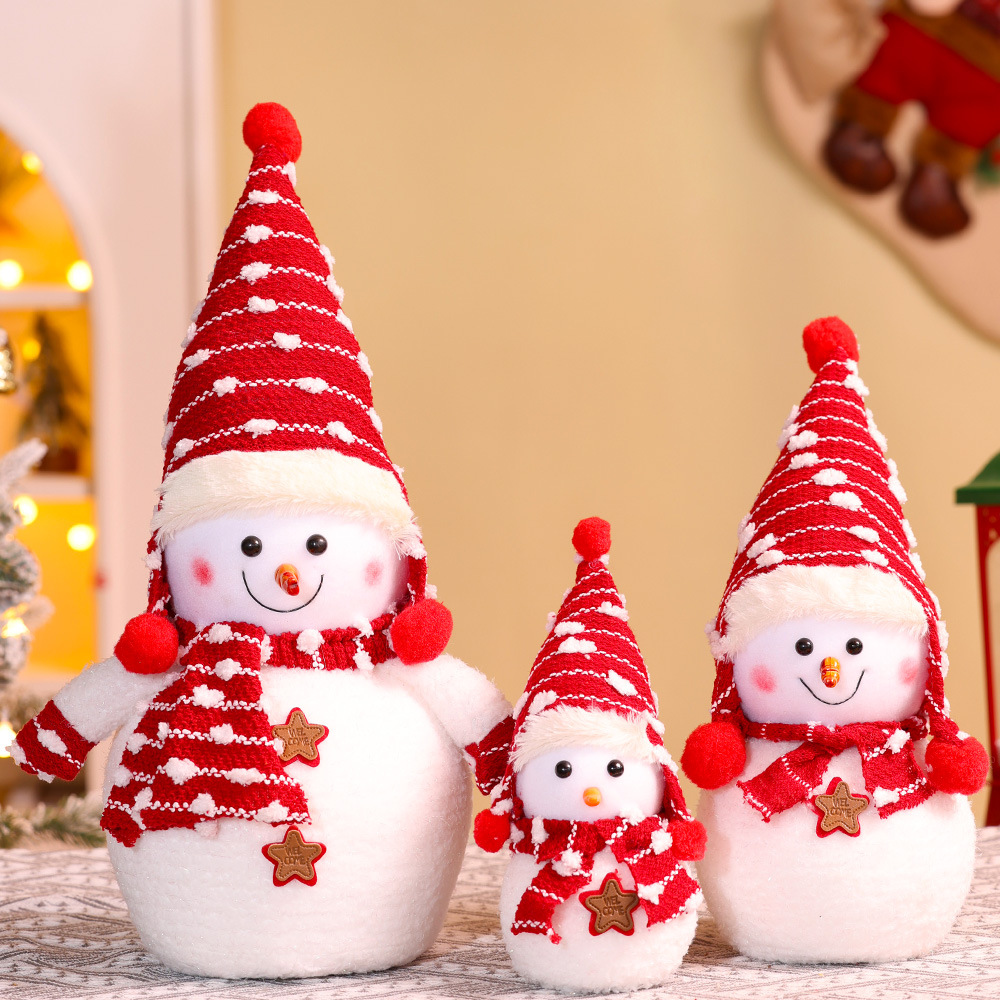 新款圣诞雪人娃娃公仔大号雪人摆件圣诞节装饰品场景布置道具