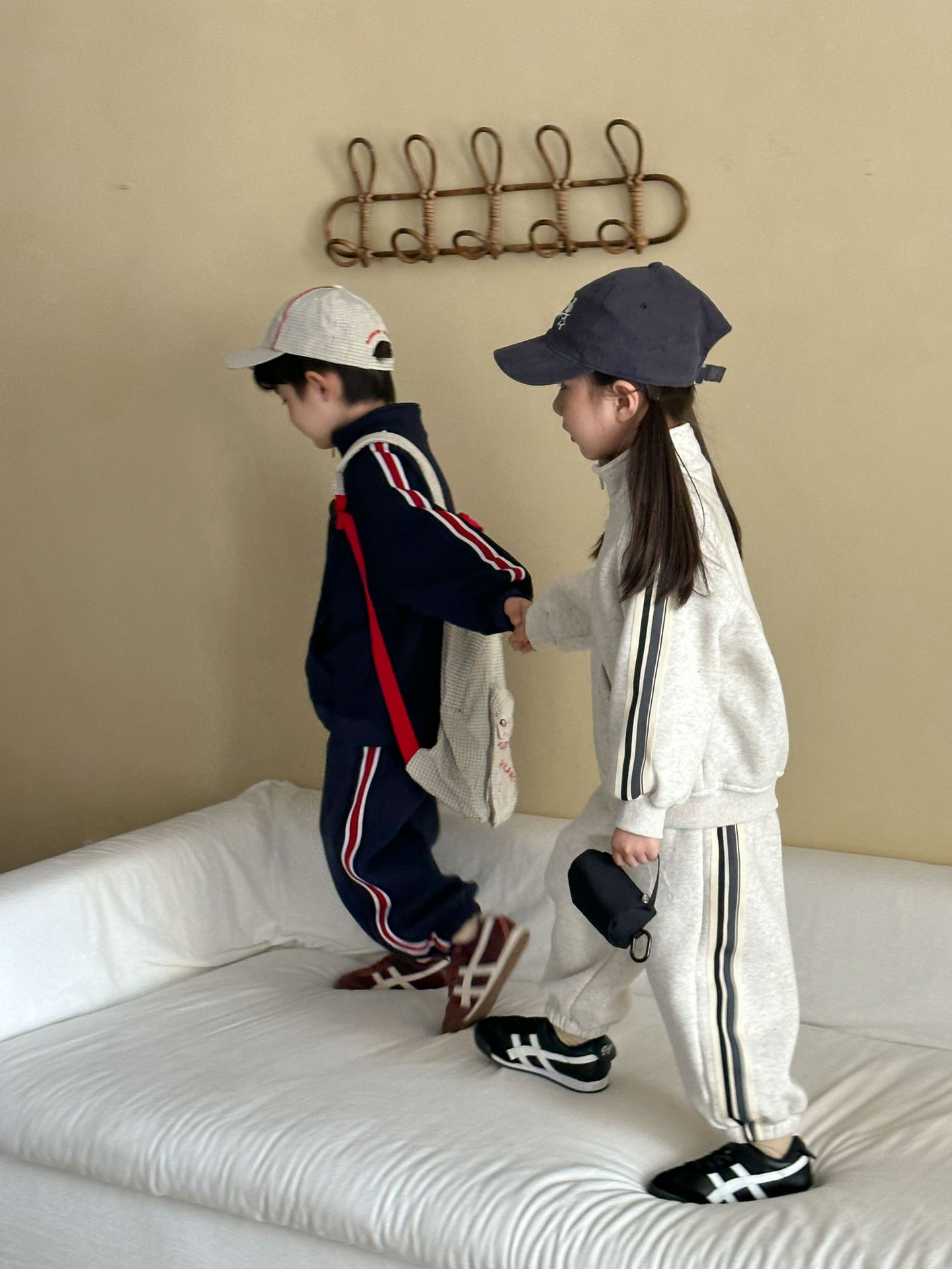 2025-06-16 105731.jpg