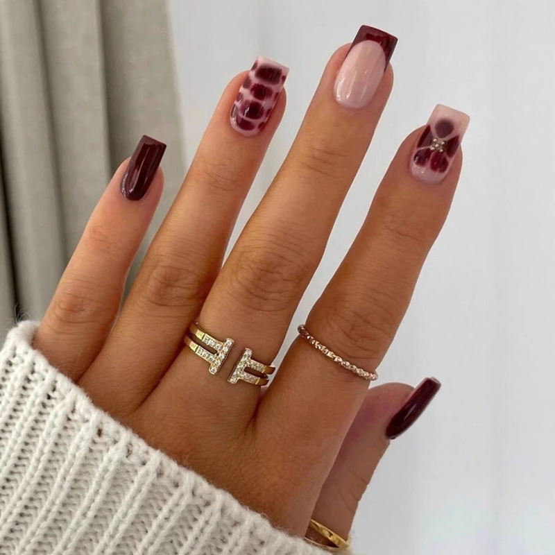 Retro Flower Medium Square Wearable Nails Burgundy French Edge Smudged Manicure Small Gold Beads Dark Red Wearable Nails