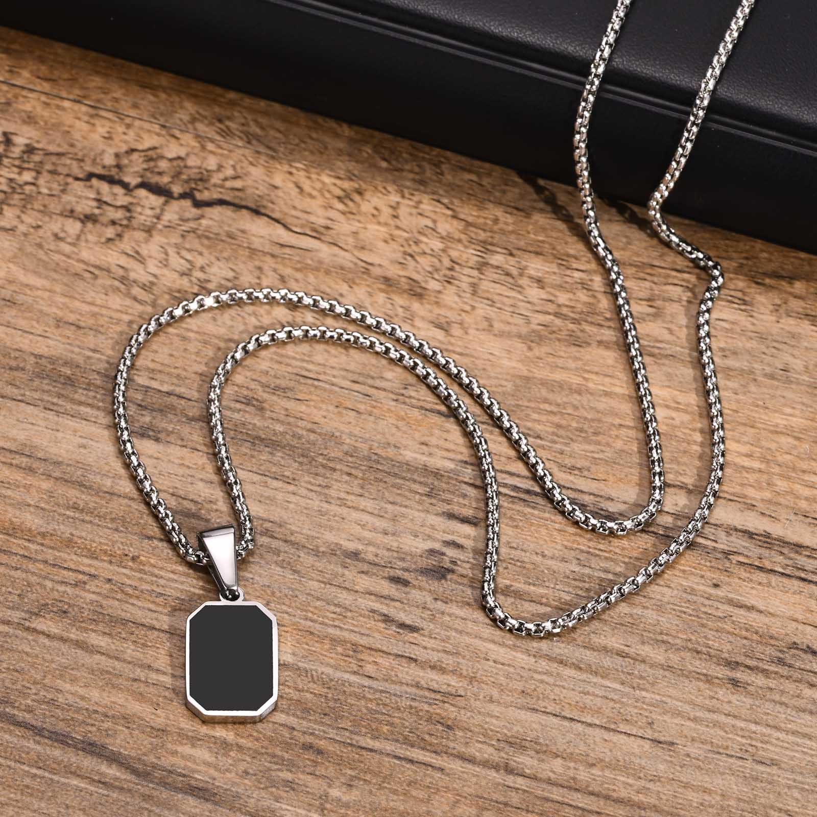 Simple Style Geometric Stainless Steel Polishing Women's Pendant Necklace display picture 4