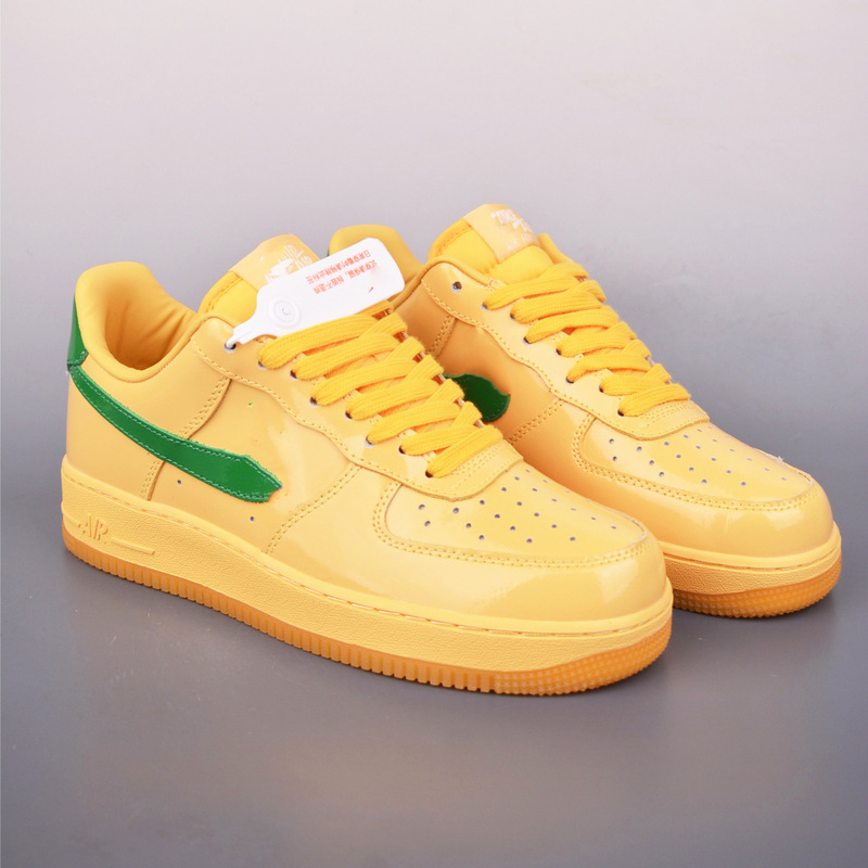 Original Af1 Patent Leather Yellow-Green Sneakers, Summer Energetic Air Force One Height-Increasing Sports Shoes, Retro Skate Shoes for Men and Women Original Af1 Patent Leather Yellow-Green Sneakers, Summer Energetic Air Force One Height-Increasing Sports Shoes, Retro Skate Shoes for Men and Women