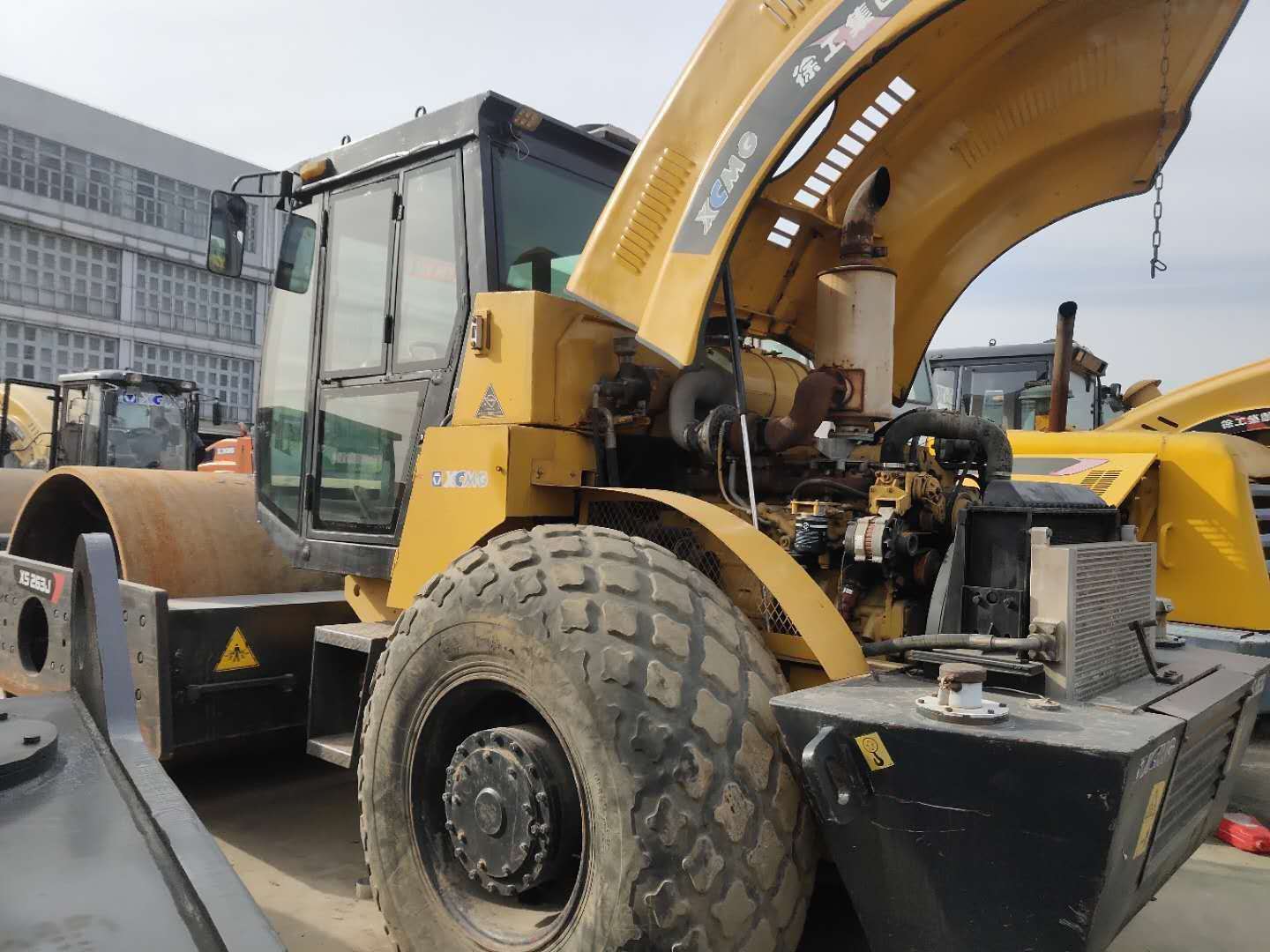 26吨压路机—徐工 柳工压路机