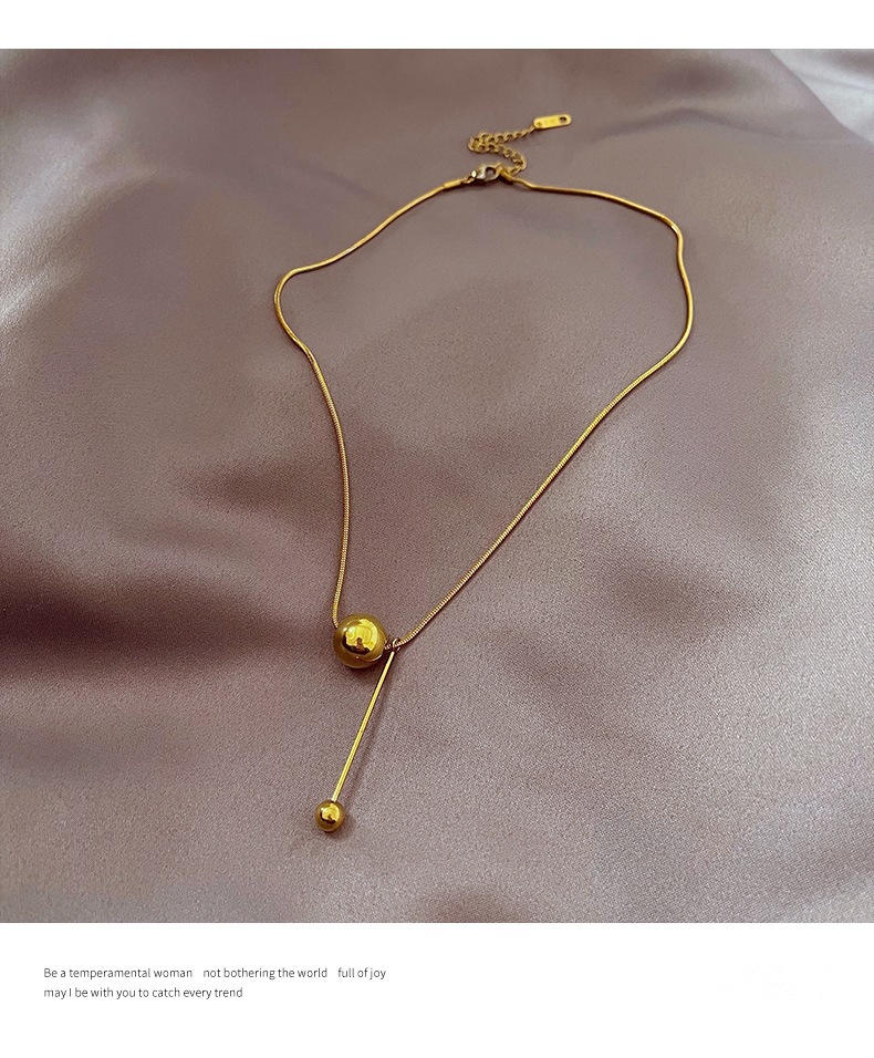 12g Weight Pendant Necklace Classification 1 Piece Quantity Daily Occasion Titanium Steel Material Ball Pattern Women'S Gender Simple Style Style Simple Style Ball Titanium Steel Pendant Necklace 1 Piece 2