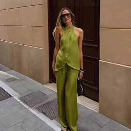 连衣裙;时尚休闲套装;女式衬衫