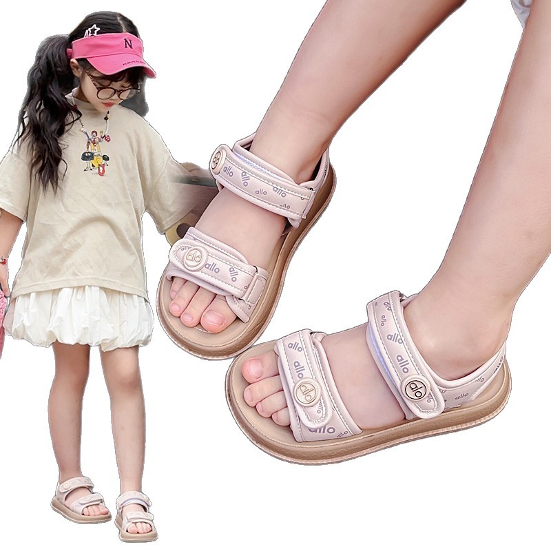 Niños zapatos de playa de dedo abierto verano 2026 nuevo estilo de moda para niñas zapatos casuales letras huecos zapatos princesa image 6