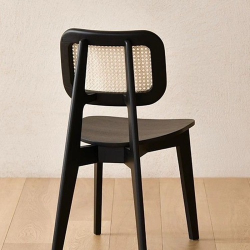 s%侘寂风北欧实木网红中古椅法式复古椅子实木餐椅黑色靠背藤编椅